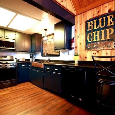 Glimmer Chalet Treetop A-Frame Cabin Lake View Lake Arrowhead Exterior foto