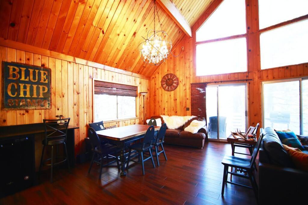 Glimmer Chalet Treetop A-Frame Cabin Lake View Lake Arrowhead Exterior foto